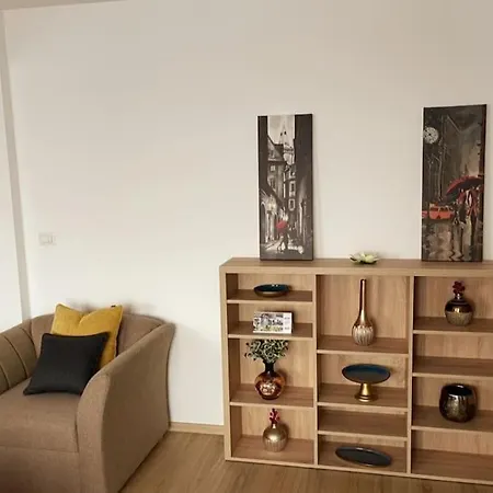 Apartman A Unique Ultra-central, Modern